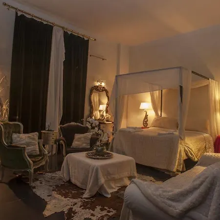 Les Chambres De Amelie לינה וארוחת בוקר