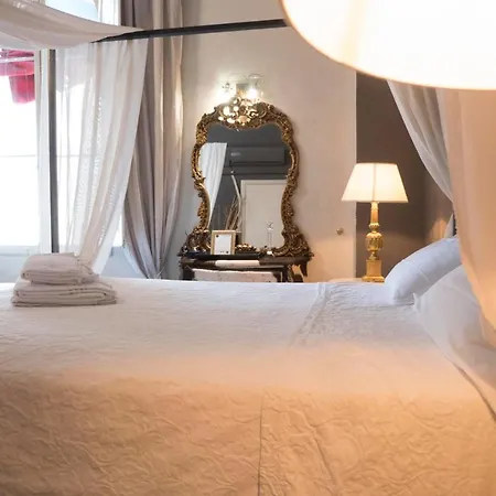 Les Chambres De Amelie לינה וארוחת בוקר