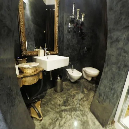 Les Chambres De Amelie Bed and breakfast Bolonia