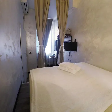 Oda ve Kahvaltı Les Chambres De Amelie Bolonya