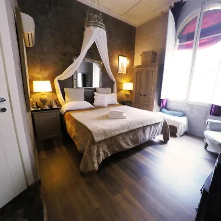 Bed & Breakfast Les Chambres De Amelie *