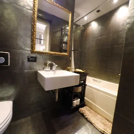 Bed & Breakfast Les Chambres De Amelie Bologna