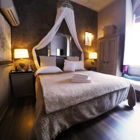 Bed & Breakfast Les Chambres De Amelie