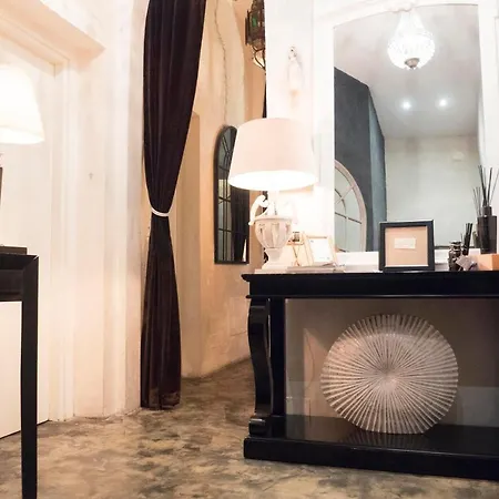 Les Chambres De Amelie Bed & Breakfast